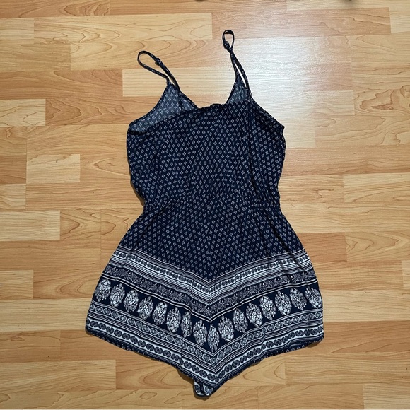 blue boho romper - Picture 2 of 3